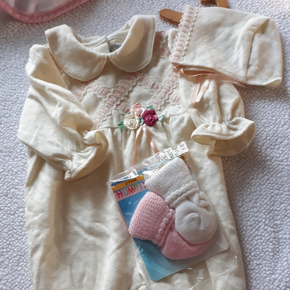 Vintage Baby Clothing - Picture 6 of 6